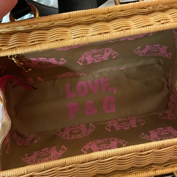 Y2K Juicy Couture Natural Tan Wicker Tote with Black Trim & Heart Lock - Picture 6 of 7